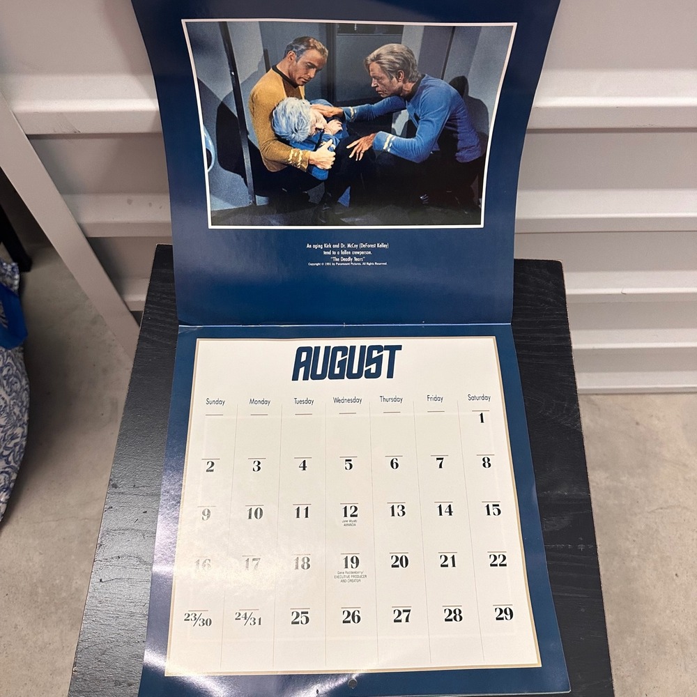 Vintage Star Trek 25th Anniversary 1992 Calendar Pocket Books Collectible - Picture 8 of 8